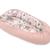 Neu bei LinoMino eingetroffen:

Zauberhaftes Babynestchen "Cocoon" - Design: Rosen
Farbe: sepia / altrosa

Ein spezielles Nestchen zum Schlafen für Neugeborene - für einen traumhaft guten Start.

Unsere Nestchen sind hochwertig gefertigt und vielseitig einsetzbar und eine gute Lösung für die ersten Lebensmonate Ihres Babys! 

Die Nestchen werden schon seit einiger Zeit von unseren Kunden sehr geschätzt, da sie kleiner und kuscheliger als ein Bettchen sind. Sie sind somit ein guter Schlafplatz welche Neugeborenen Geborgenheit und Wärme schenkt.

Unsere Babynestchen aus der Reihe "Cocoon" gibt es natürlich in vielen weiteren Designs und Farben - einfach traumhaft!

👇
https://www.linomino.com/babynestchen-rosen-sepia-altrosa.html

Jetzt entdecken - besuchen Sie uns auf LinoMino.com - Wir freuen uns auf Sie!

#linomino #babynestchen #cocoon #rose #sepia #baby #traumhaftesfürbabys #onlineshop #babydreams