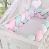 Bettschlange XXL - Kopfschutz geflochten - weiss-rosa-minze 👶🎀

Wunderschön geflochtene Bettschlange XXL - hochwertig verarbeitet - für zauberhafte Träume und Schutz im Babybett!

Preis 79,90 Euro

• Kollektion "Magic Loop"
• Bezug aus 100% Baumwolle
• hochwertig gefertigt
• erstklassige Qualität

Maße: Länge ca. 360cm - Höhe ca. 20cm

Geflochtene Bettschlange XXL - Kopfschutz für Baby- und Kinderbetten
Kollektion "Magic Loop" - Farbe: weiss - rosa - minze

Wunderschöne, geflochtenes XXL Bettschlange aus 100% Baumwolle mit Silikongewebefüllung!

Die hochwertig verarbeitete Bettschlange bietet auch beim Ausruhen und Schlafen Babys und Kleinkindern die Sicherheit und Geborgenheit, die sie brauchen. 

Das moderne Design sieht nicht nur schön aus, es schützt vor allem das Baby vor Zusammenstößen mit den Kinderbettstäbchen.

Die geflochtene Bettschlange besticht durch ihre Weichheit und Dicke. Durch die besondere Flechtform kann die Luft bestens zirkulieren. 

Mit den mitgelieferten Baumwollschleifchen kann die Bettschlange an den Stäben fixiert werden und später auch in größere Betten umziehen.

Alle verwendeten Materialien sind hochwertig verarbeitet und machen so die XXL Bettschlange zu einem praktischen Accessoire für Baby- und Kinderbetten. 

Weitere Bettschlangen und XXL Bettschlangen in verschiedenen Formen und Farben halten wir bei LinoMino - Baby Paradies bereit.

https://www.linomino.com/bettschlange-geflochten/415-2598-bettschlange-xxl-kopfschutz-geflochten-weiss-rosa-minze.html#/37-grosse-l_360_cm_h_20_cm

#bettschlange #bettschlangexxl #linomino #linominocom #zauberhaftesfürbabys #babysparadies #kopfschutz #babybett #kinderbett #schlafen #träume #bettschlangen #xxl